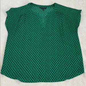 Banana Republic Factory Emerald and Black Polka Dot Top